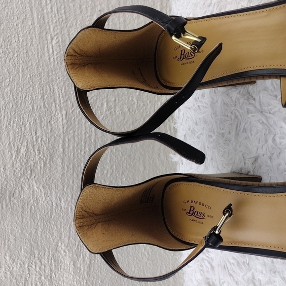G.H. Bass & Co. Penelope Black Open Toe Ankle Strap Block High Heel Sandal Shoe - Picture 14 of 15